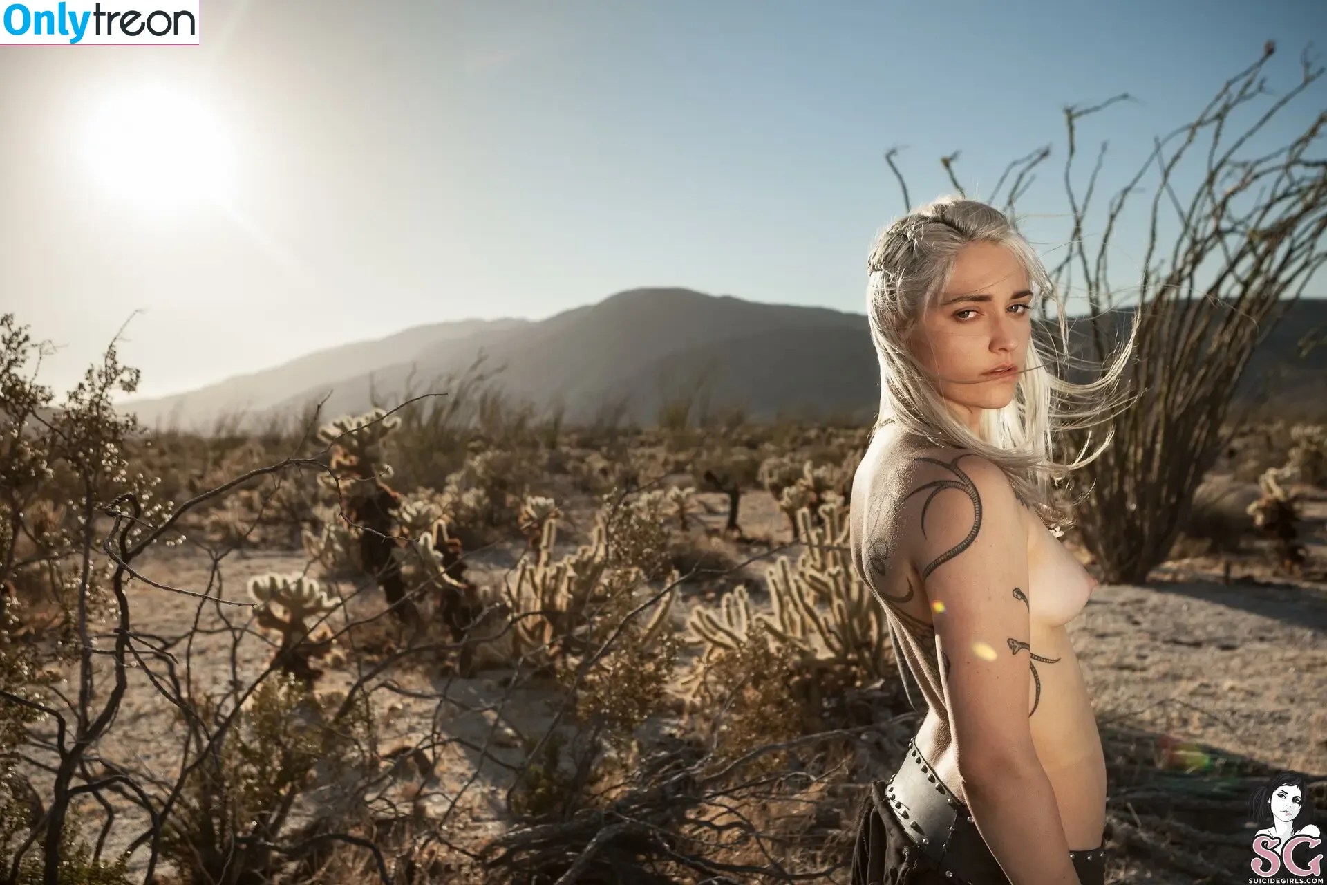 Venom SG nude photo #0031 (Venom SG)