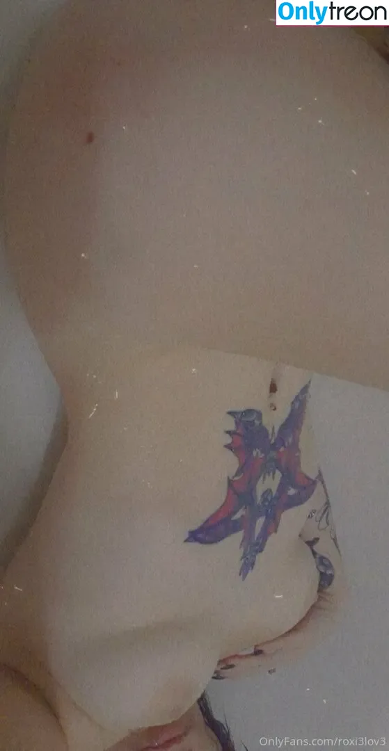 venomroseexotic nude photo #0114 (djbobbymac)