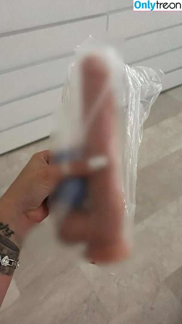 venuscladfree голая photo #0254 (4c1dr3flux)