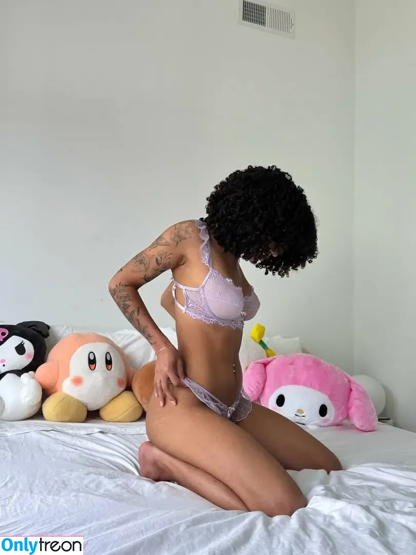 Venusmarquez nude photo #0352 (maggieshoots / thevenusmarquez)