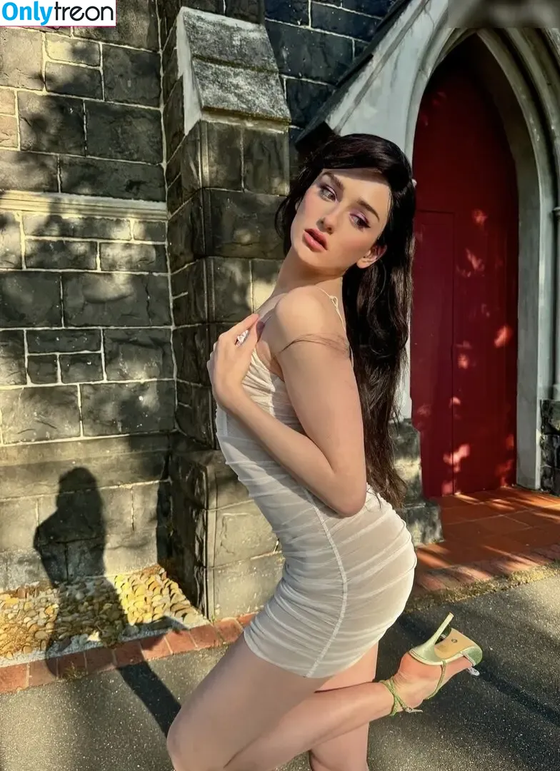 Venusmoorez nude photo #0204 (venusmoorezz)