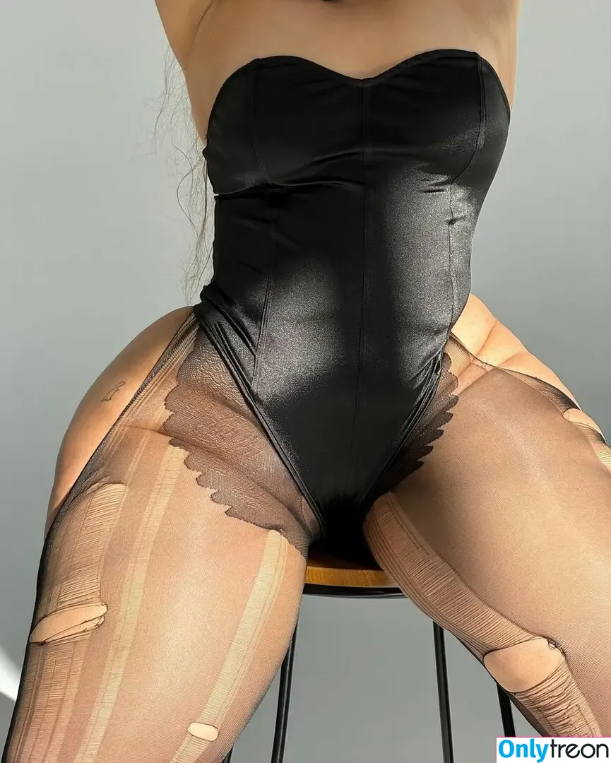 VenusRubens nude photo #0016 (venus.rubens / venusrubensxo)