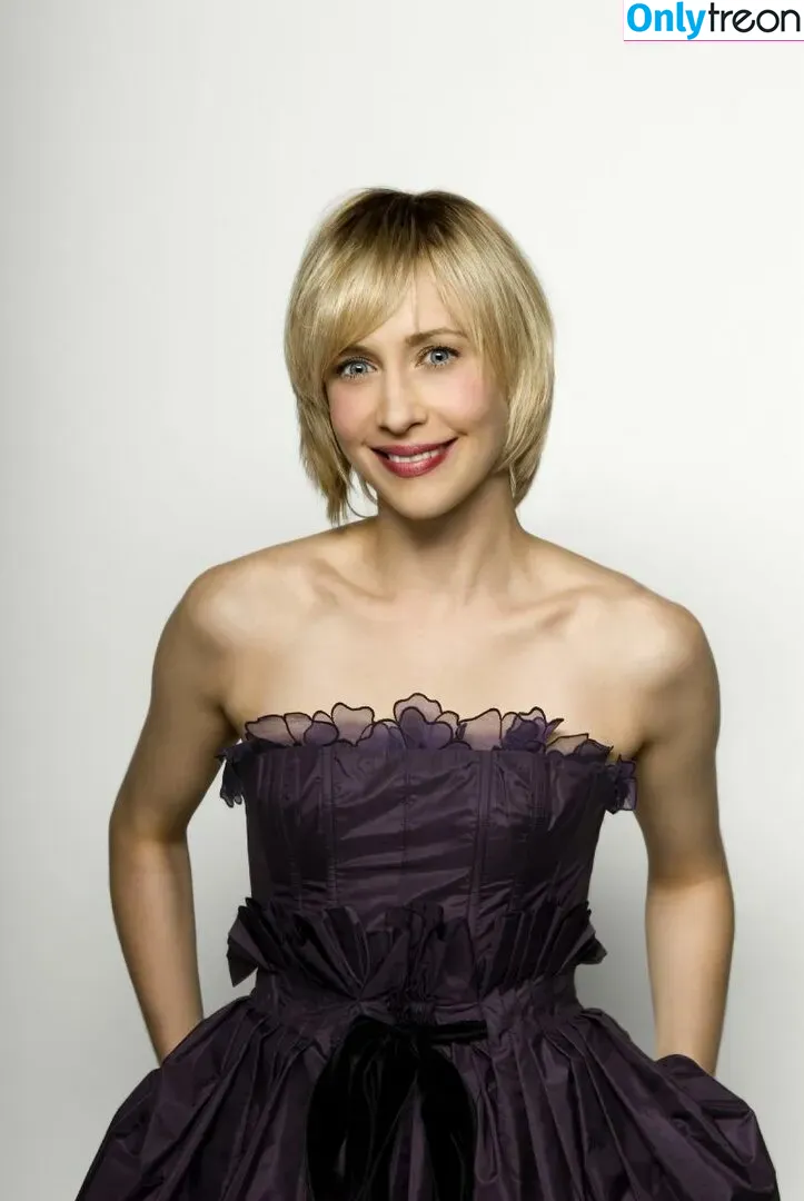 Vera Farmiga голая photo #0113 (verafarmiga)