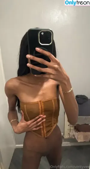 nude photo #0020