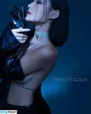 Verna Wang / VernaW_13 / verna.w nude photo #0060