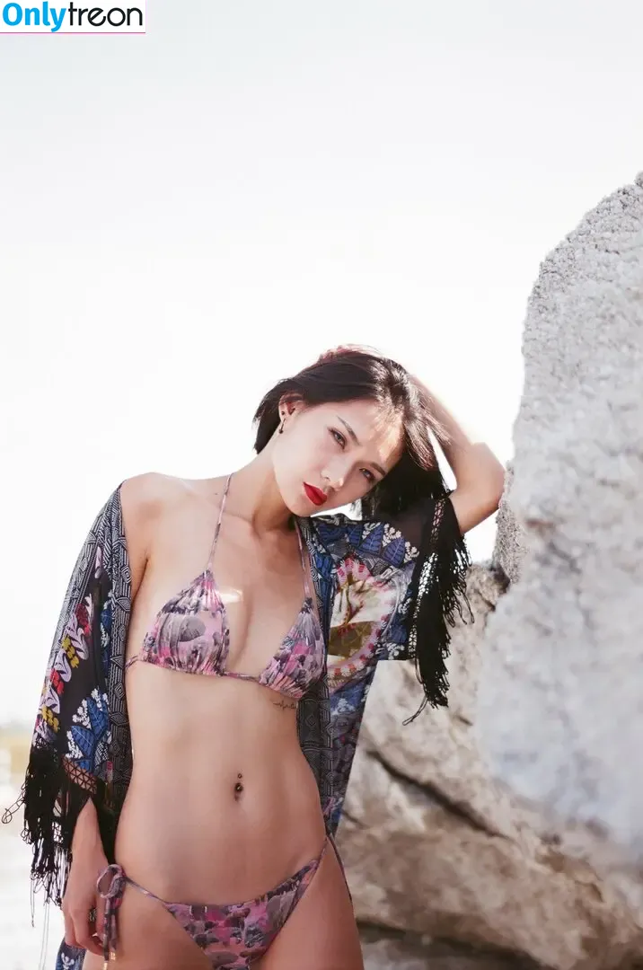 Verna Wang nude photo #0013 (VernaW_13 / verna.w)