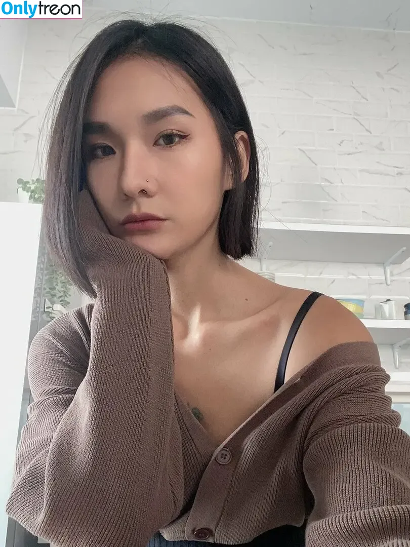 Verna Wang nude photo #0069 (VernaW_13 / verna.w)