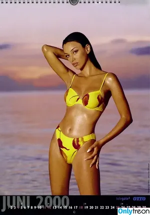 Verona Pooth / verona.pooth фото голая #0240