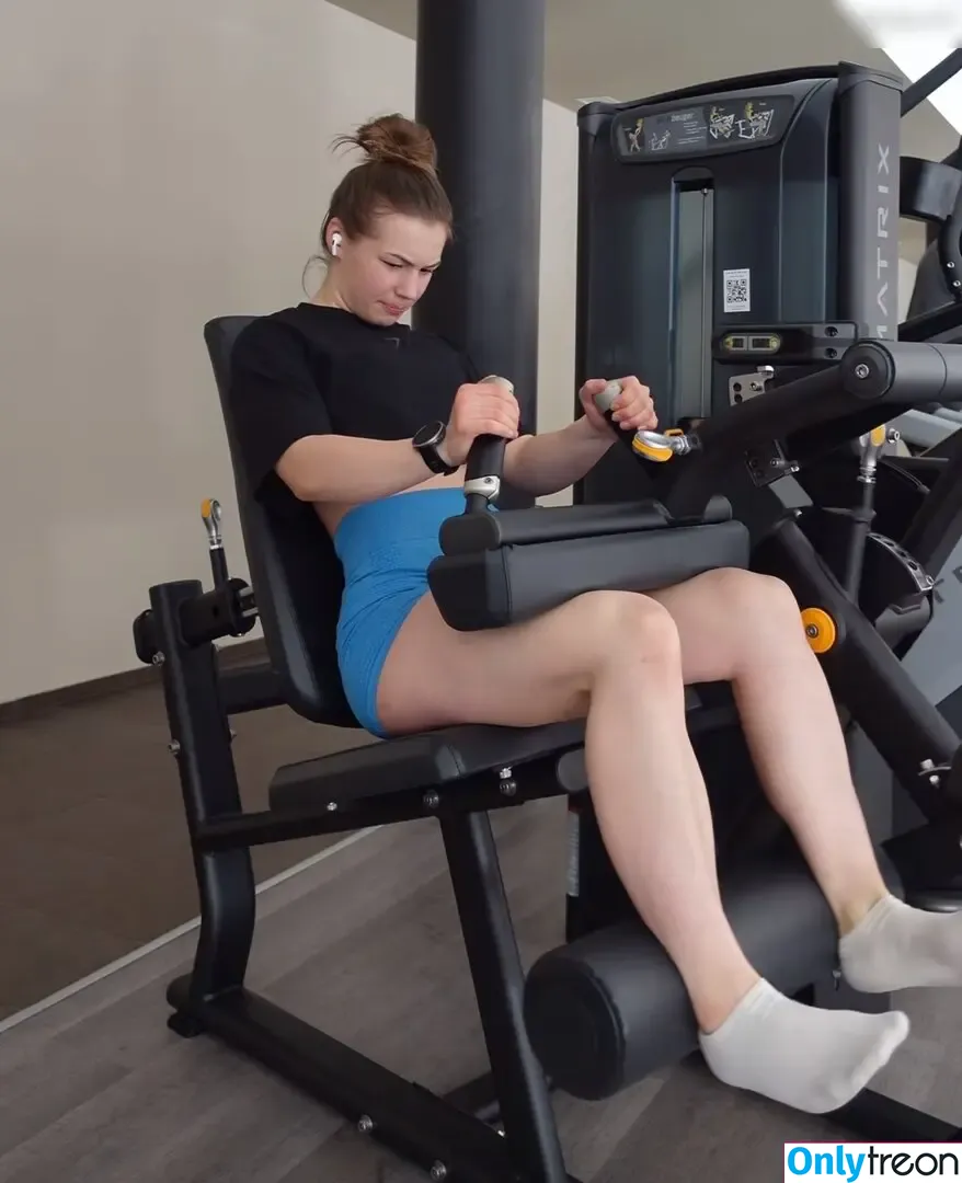 Veronica Kreidl голая photo #0045 ( / Fitness Trainer / veronicakreidl)