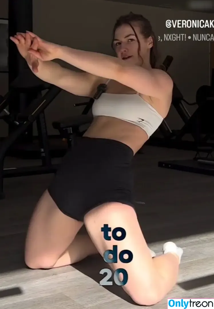 Veronica Kreidl nude photo #0108 ( / Fitness Trainer / veronicakreidl)