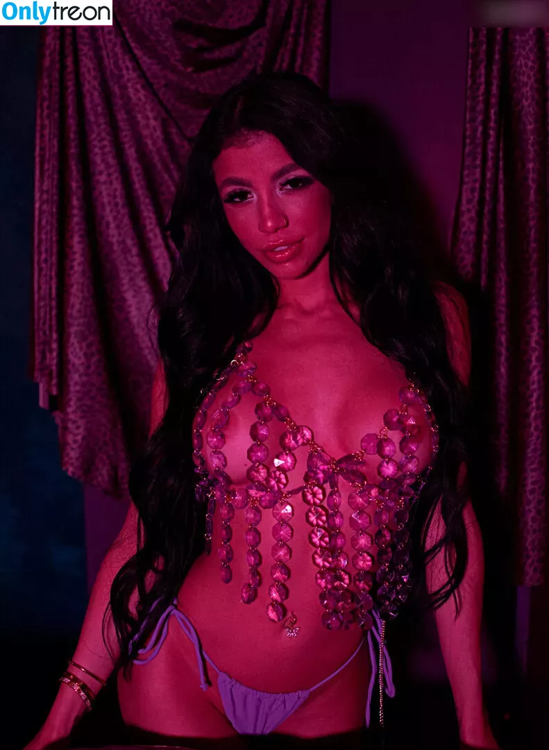 Veronica Rodriguez nude photo #0184 (LilveronicaR / vrodlive)