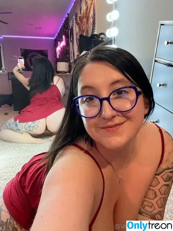 Veronica Vansing nude photo #0156 (Strawberry VV / strawberryvvxx / veronicavansing)