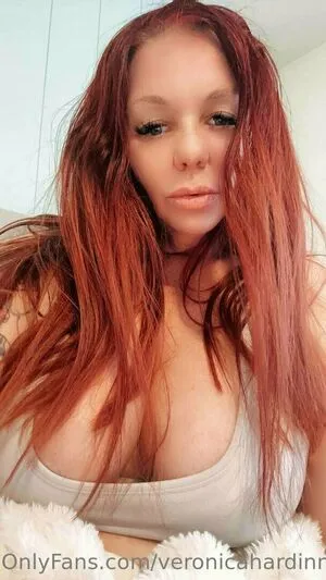 veronicahardinn / moossion nude photo #0258