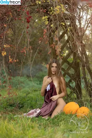 Veronika Sbrizzai / model.veronikasbrizzai nude photo #0055