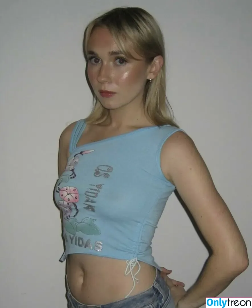 Veronika Slowikowska nude photo #0010 (veronika_iscool)