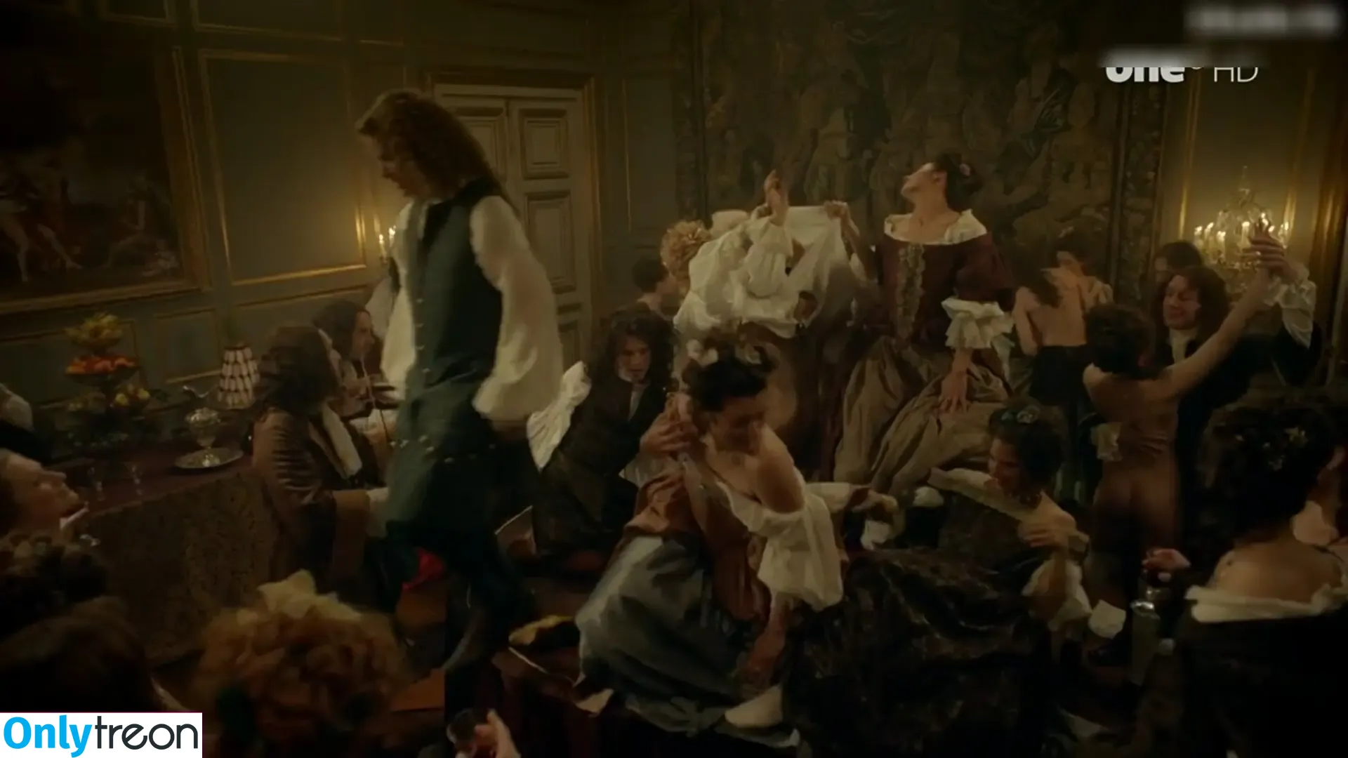 Versailles (Fernsehserie) голая photo #0051 (Versailles (Fernsehserie))