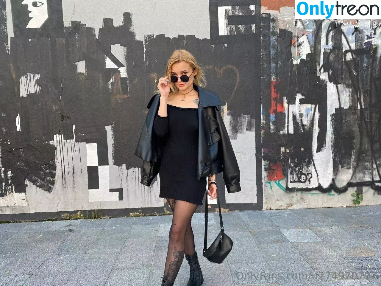 verydeepocean голая photo #0007 (antheakoko)