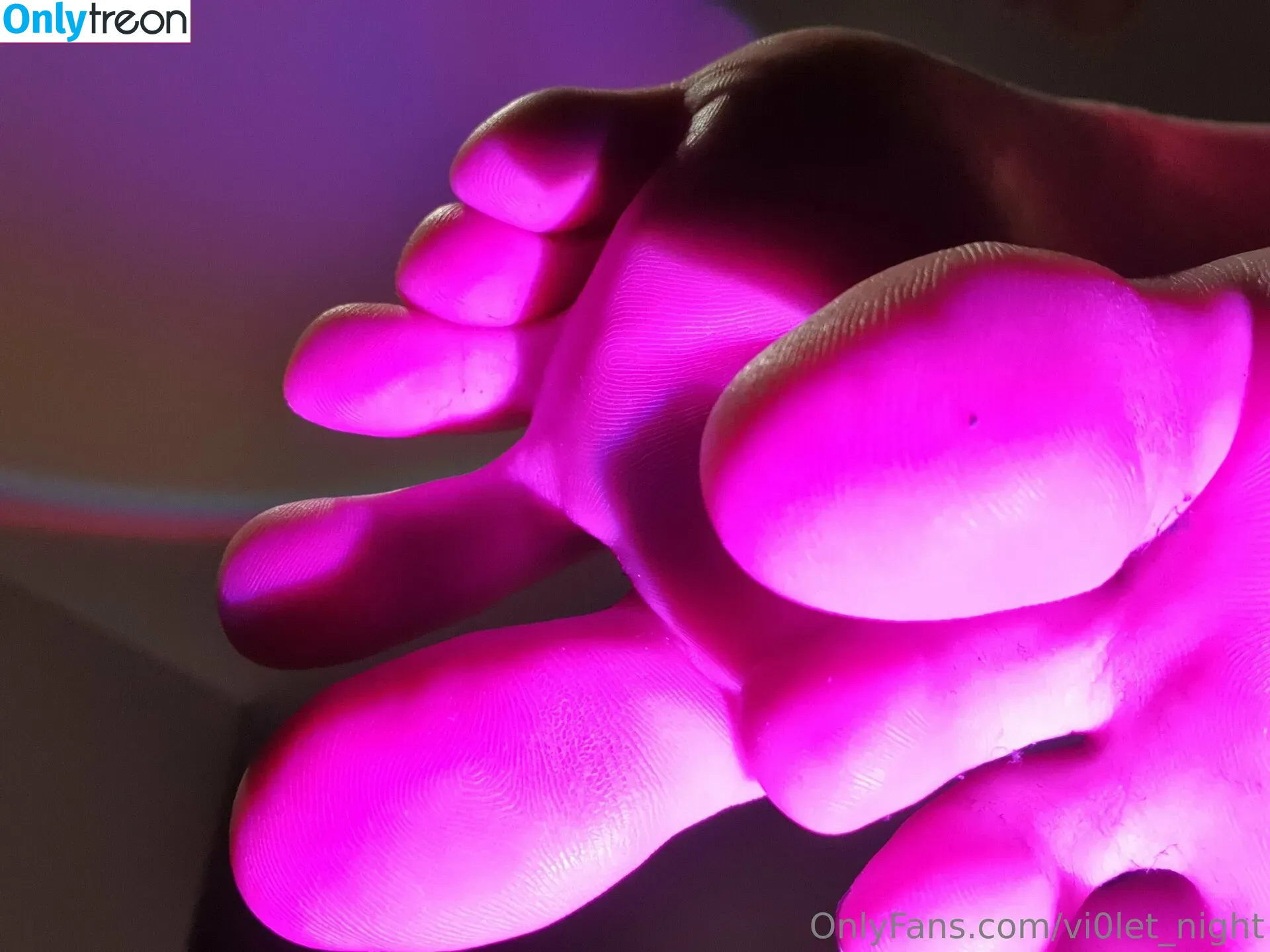 vi0let_night nude photo #0136 (vi0letnights_)
