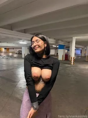 viankasoles / vianka.xo фото голая #0260