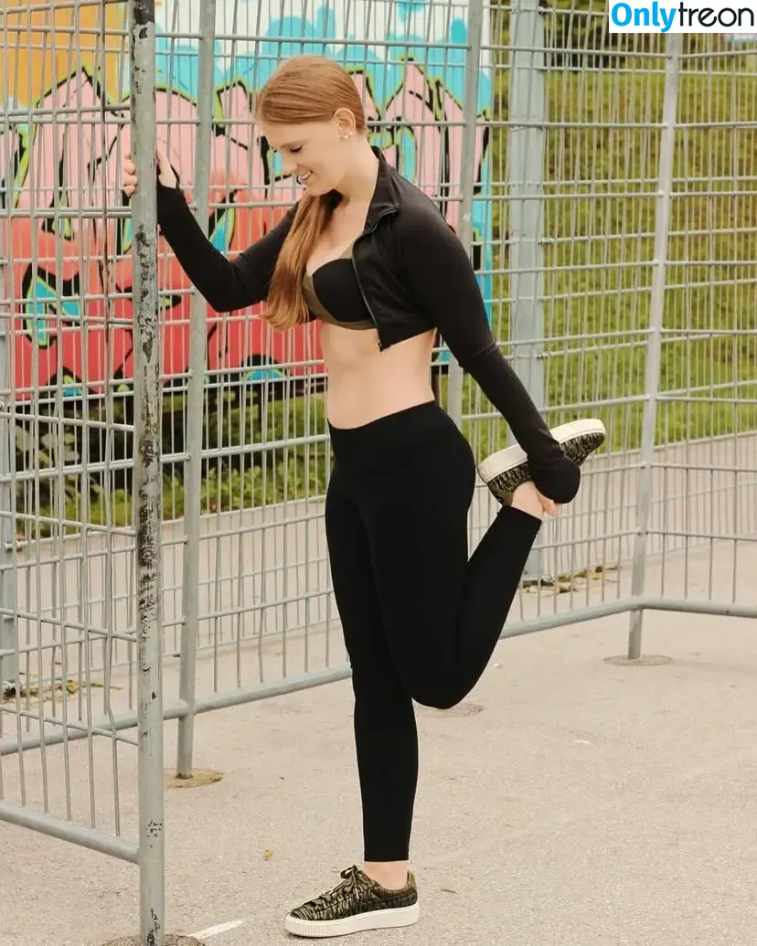 Vibing With Claudia голая photo #0023 (VibingwithClaudia / lebensgefuehle / vibingwclaudia)