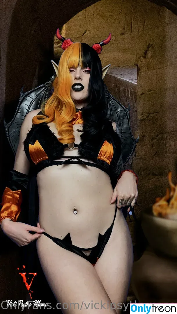 vickipsythemoorefree голая photo #0001 (vickipsythemoorefree)