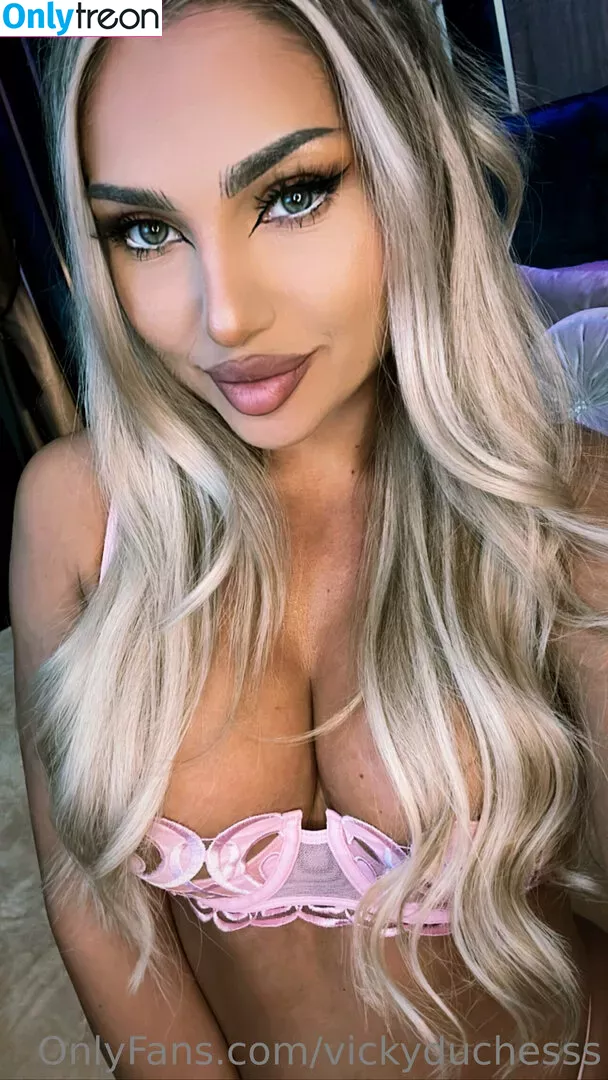 vickyduchesss голая photo #0014 (vickyduchess / vickyduchessss)
