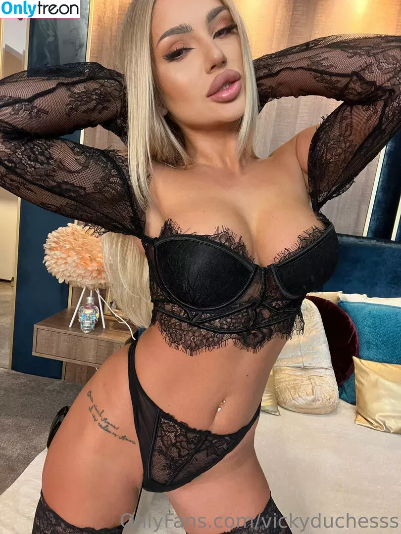 vickyduchesss nude photo #0023 (vickyduchess / vickyduchessss)