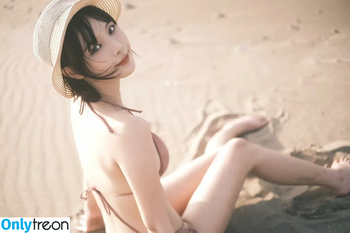 _vickymouse nude photo #0028 (Vicky教主♥︎ 黃玟綺)