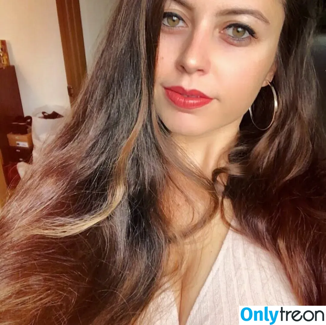 Victoria Boiadgieva nude photo #0384 (victoria / victoriabdg)