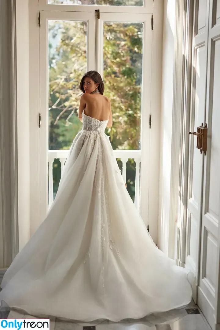 Victoria Bronova голая photo #0310 (victoriabrono)