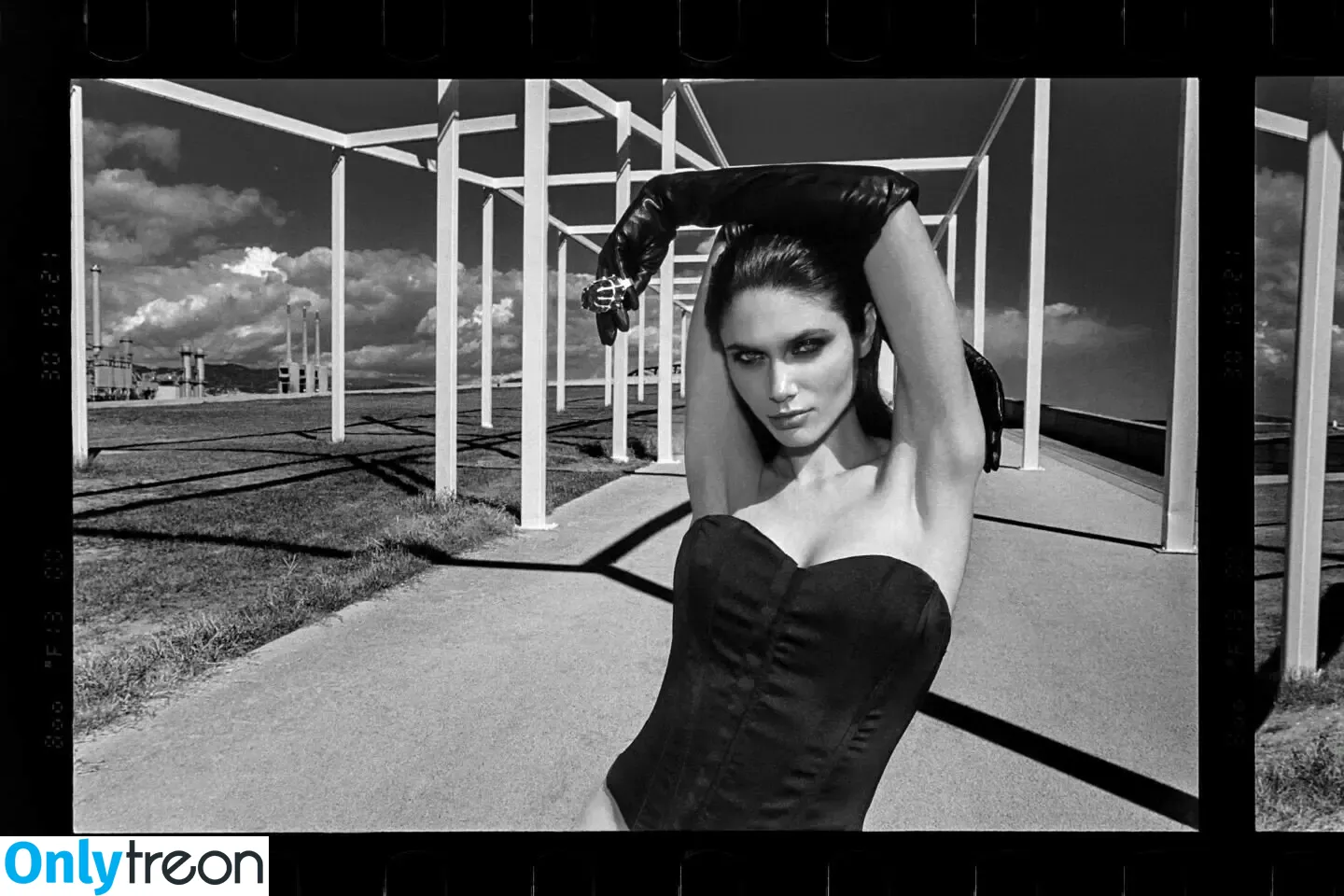 Victoria Bronova голая photo #0407 (victoriabrono)