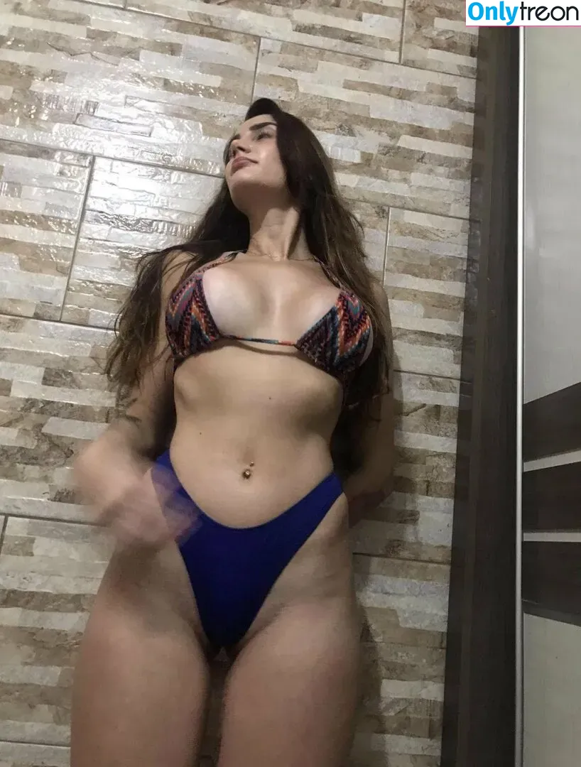 Victoria Camargo nude photo #0012 (victoriacamargou / victoriaskc)