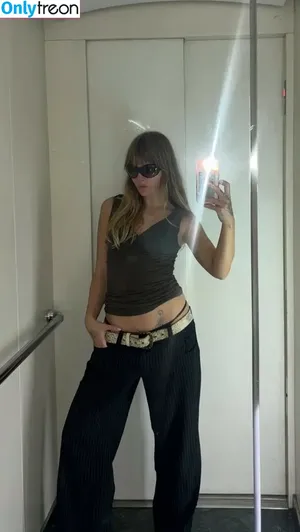 Victoria De Angelis / Maneskin bassist / vicdeangelis фото голая #0647