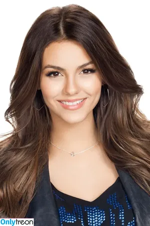 Victoria Justice / victoriajustice nude photo #0498