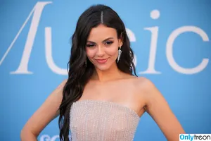 Victoria Justice / victoriajustice nude photo #0591