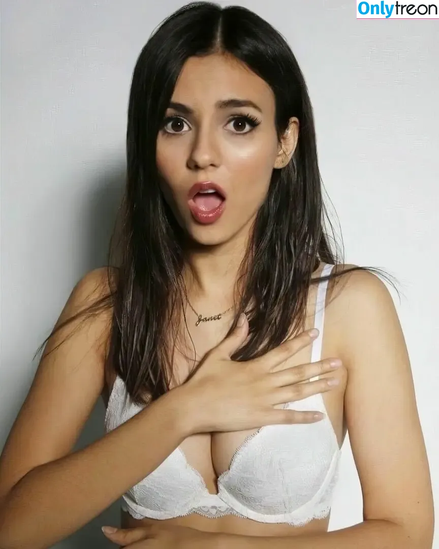 Victoria Justice nude photo #0510 (victoriajustice)