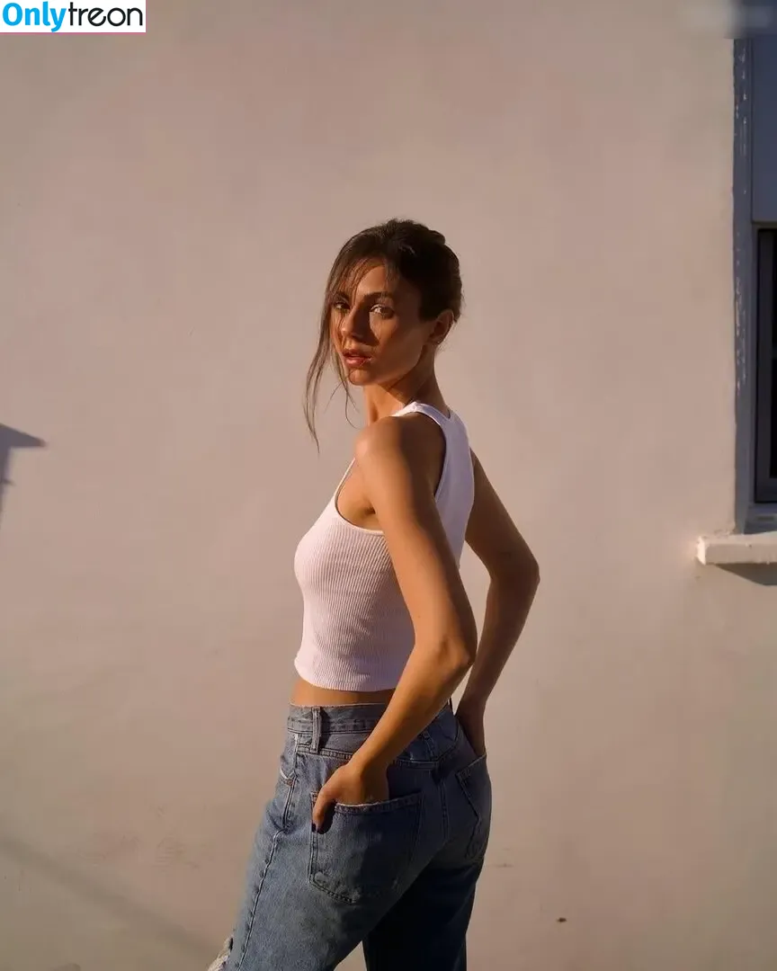 Victoria Justice nude photo #0750 (victoriajustice)