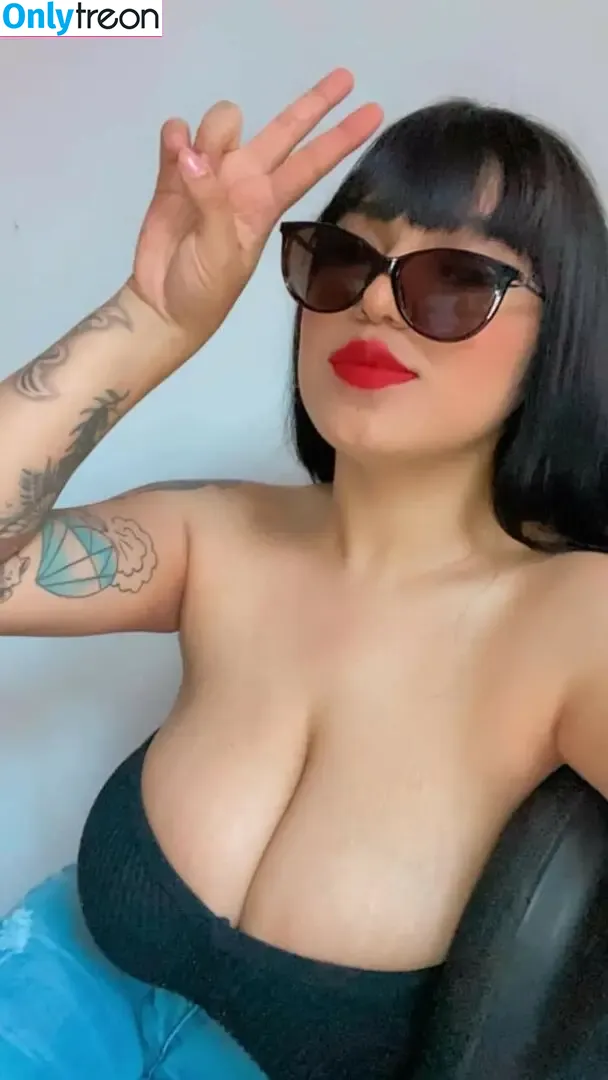Victoria Ontiveros nude photo #0072 (vickyonts)