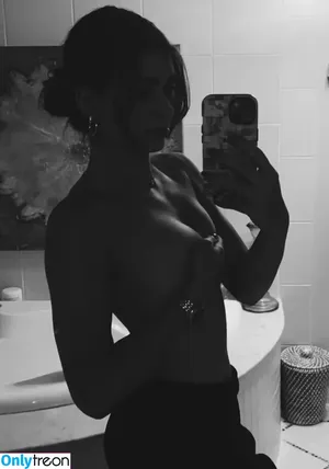 Victoria Restova / Maria Yianna / victoriarestova nude photo #0003
