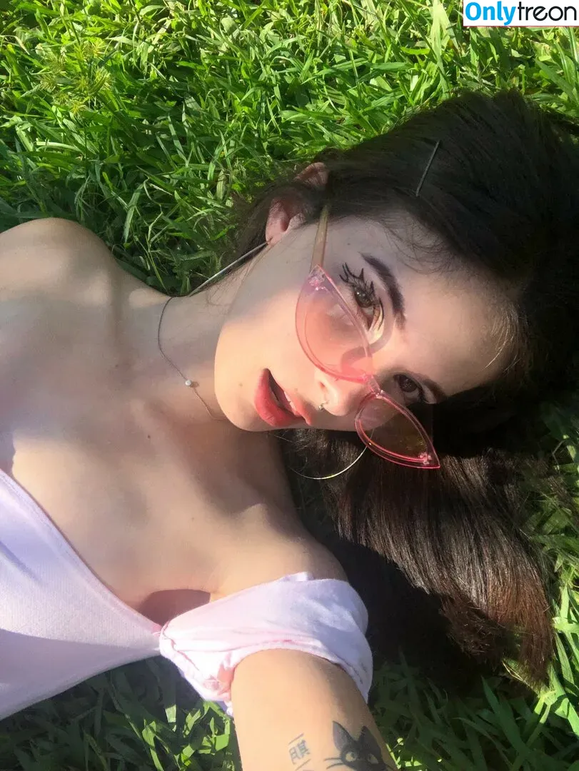 Victoria Ribeiro nude photo #0037 (Vuctoria)