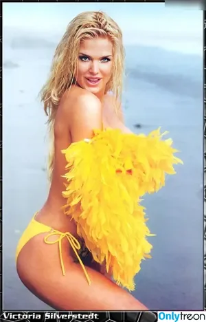 Victoria Silvstedt / vicsilvstedt / victoriasilvstedt nude photo #0998