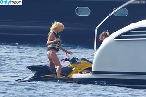 Victoria Silvstedt / vicsilvstedt / victoriasilvstedt nude photo #1033