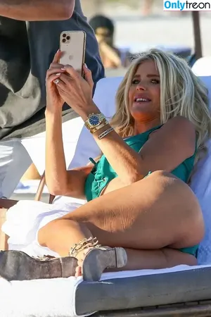 Victoria Silvstedt / vicsilvstedt / victoriasilvstedt фото голая #1077