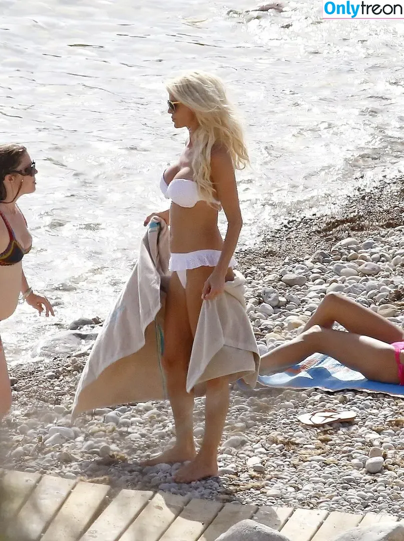 Victoria Silvstedt голая photo #1195 (vicsilvstedt / victoriasilvstedt)