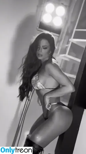 Victória Villarim / Brazilian model / victoriavillarim фото голая #0139