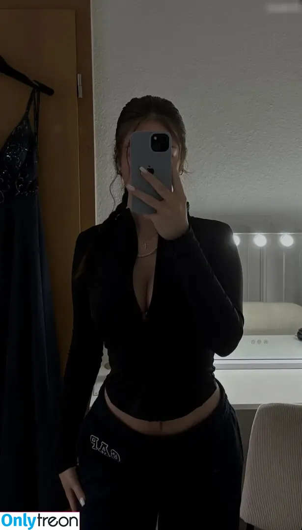 Victoriaa_vgt голая photo #0190 (Victoriaa_vgt)