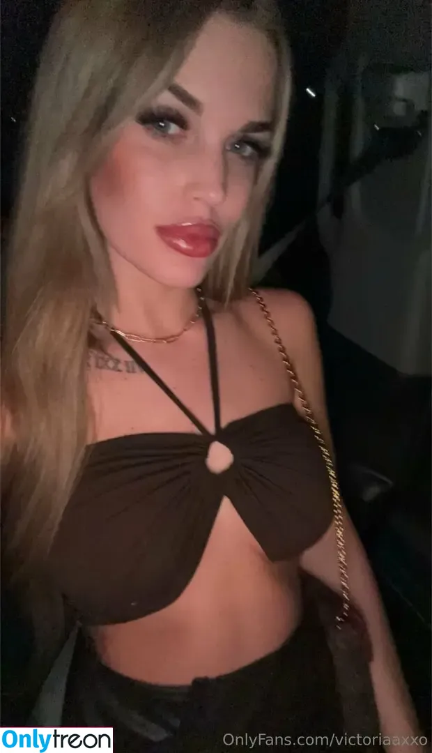 victoriaaxxo голая photo #0029 (victoriaaaxoxo_)