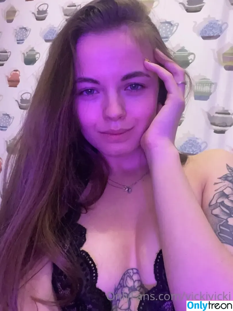 Vikaleto nude photo #0037 (_vikaleto / vickivicki)