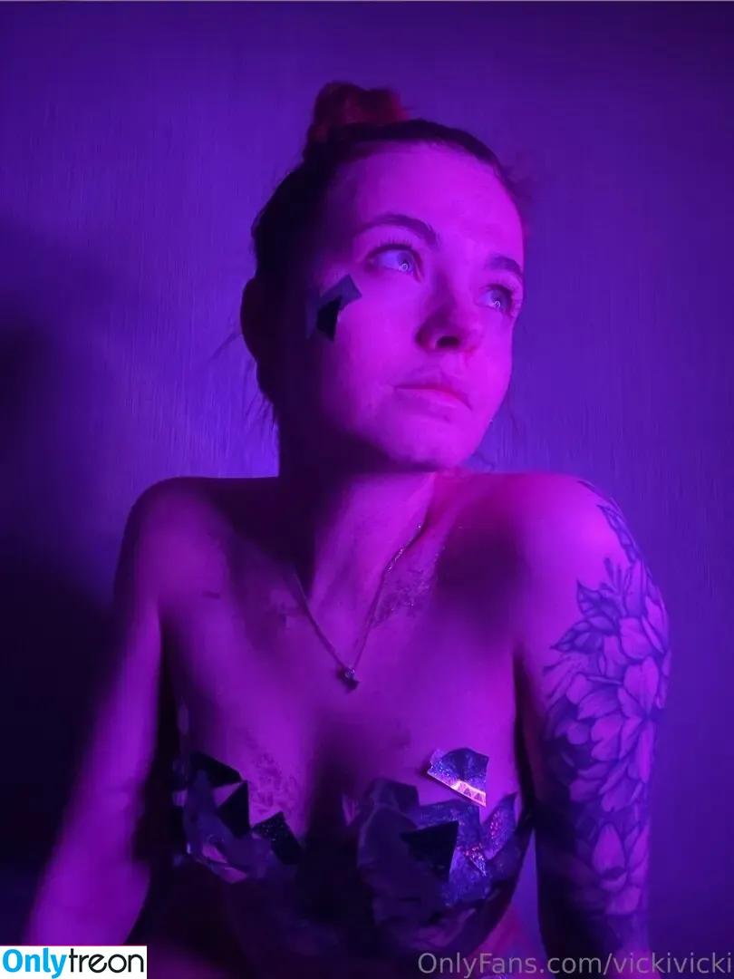 Vikaleto nude photo #0069 (_vikaleto / vickivicki)