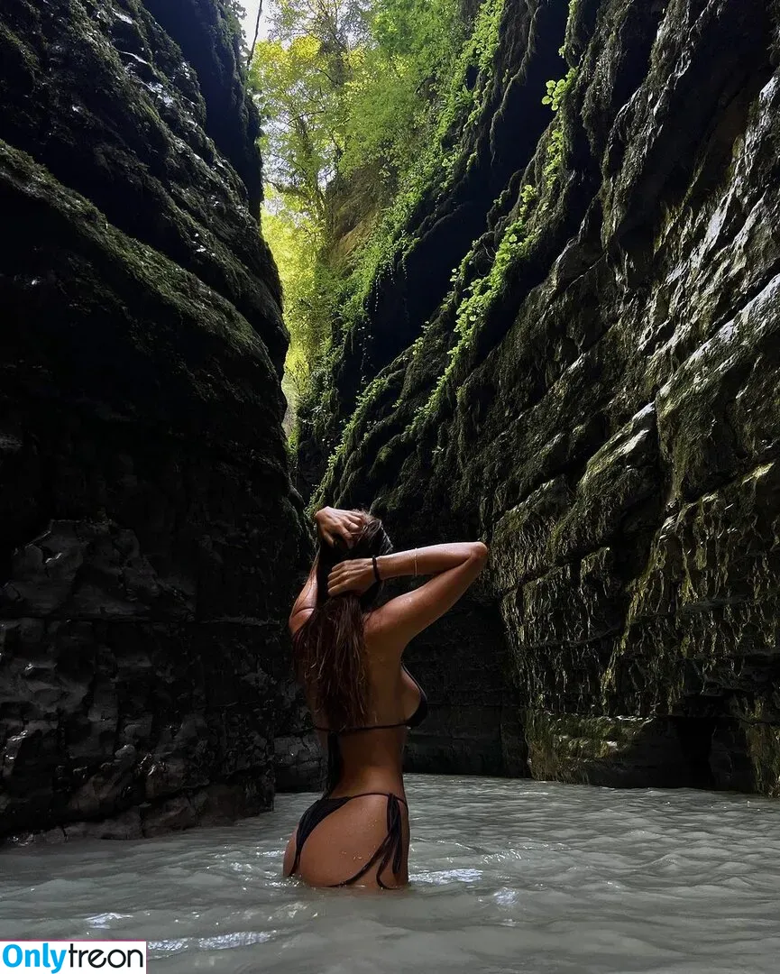 Viki odintcova nude photo #0242 (mavrinmag / viki_odintcova)